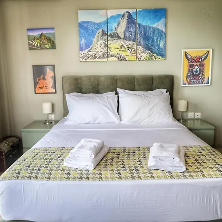 Sea View Free Parking Sleeps 7