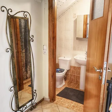 Sea View Free Parking Sleeps 7 Дом отдыха Пилос