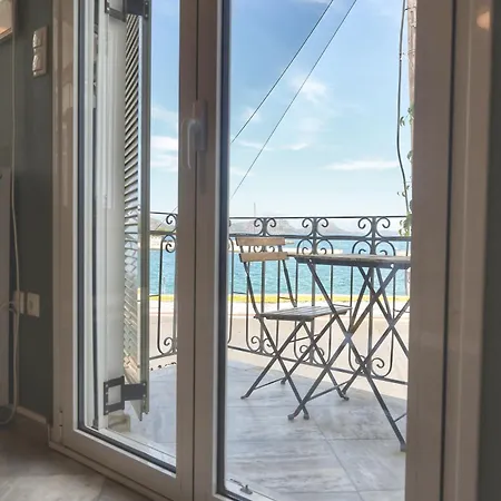 Sea View Free Parking Sleeps 7 *